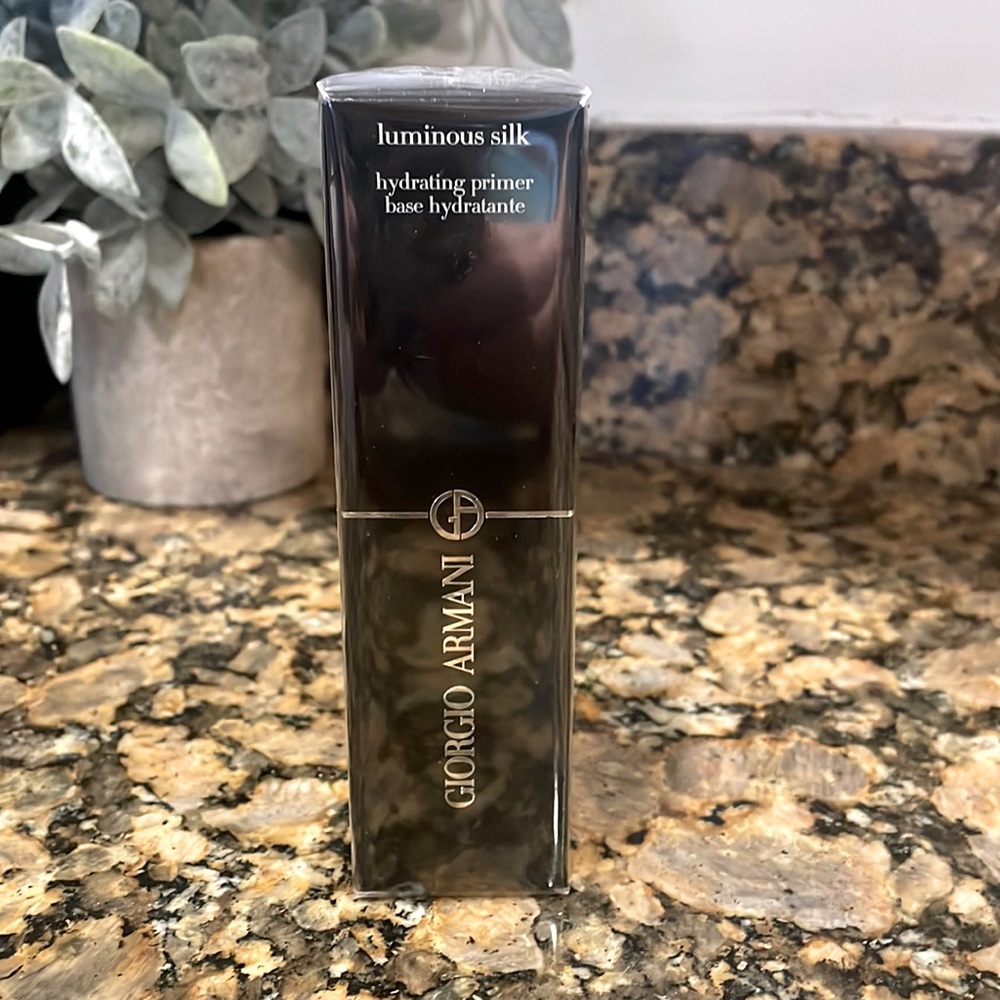 Luminous Silk Primer